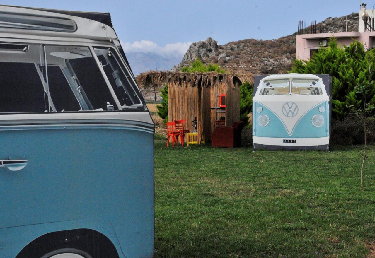 Cornelia Hippie Magic Bus Villa Kissamos Exterior photo