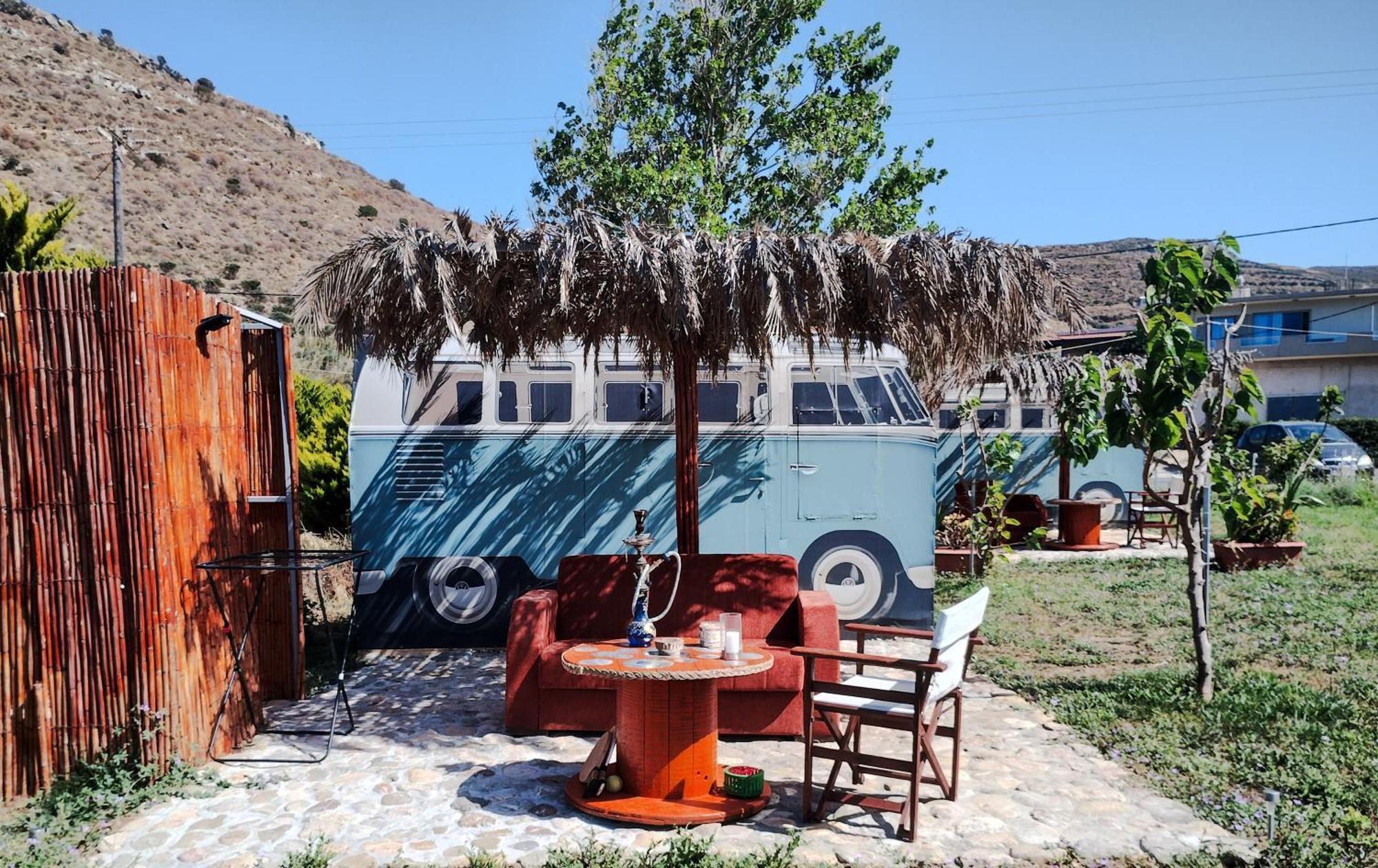 Cornelia Hippie Magic Bus Villa Kissamos Exterior photo