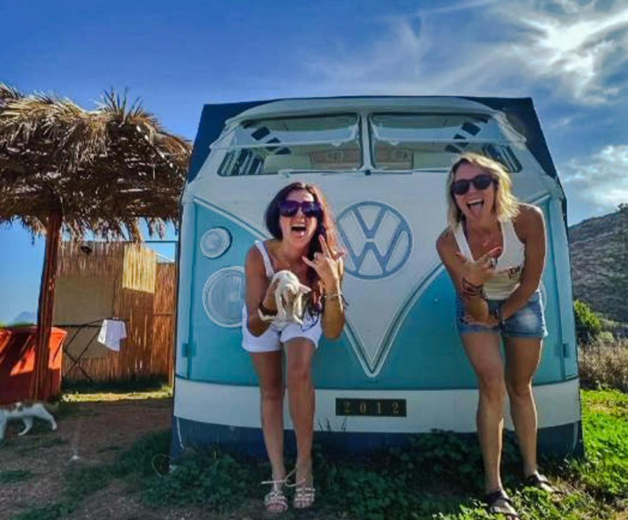 Cornelia Hippie Magic Bus Villa Kissamos Exterior photo